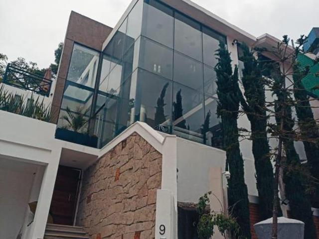 CASA EN VENTA EN PASEOS DEL BOSQUE EDO DE MEX