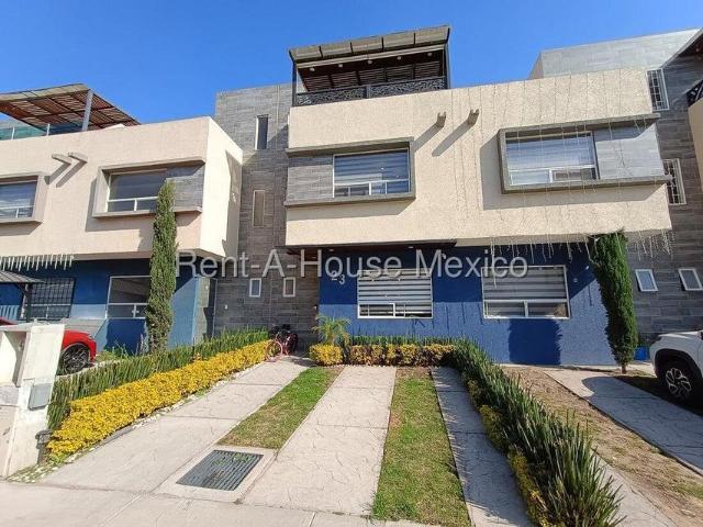 Casa en Venta en Paseos del Bosque 26 1933