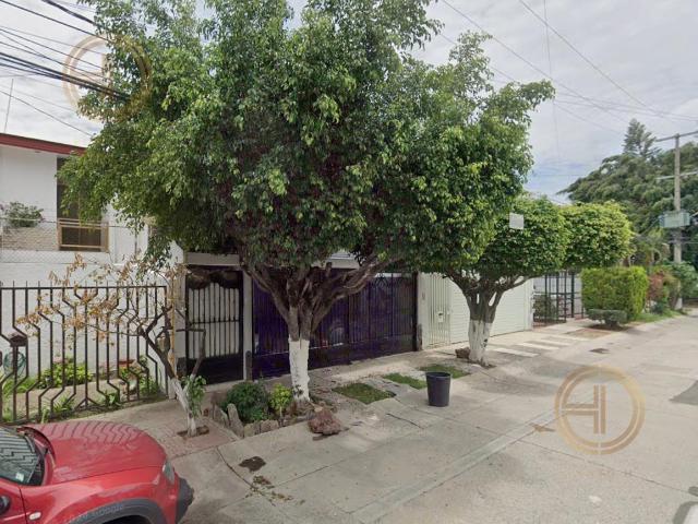 Casa en Venta en Paseos del Sol a 18 min. de Expo Guadalajara, Jalisco
