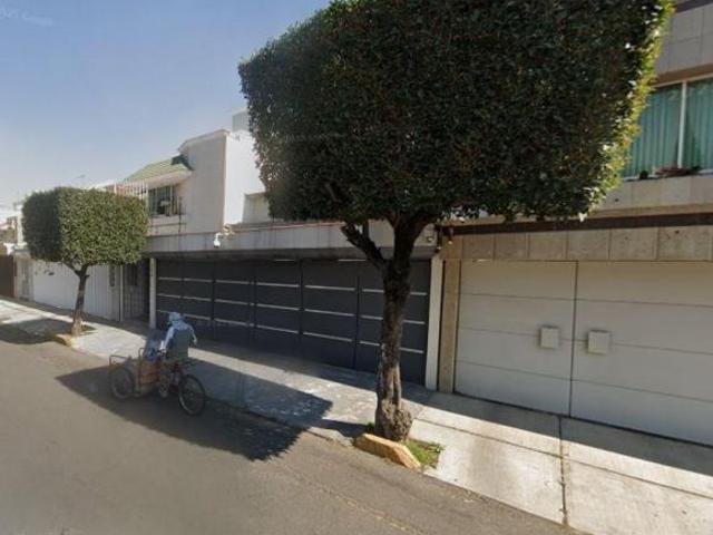 VENTA DE CASA EN COYOACÁN, CIUDAD DE MÉXICO
