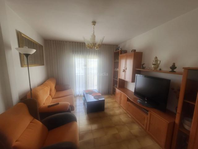 Casa en venta en Pastrana. PISO AL CUADRADO VENDE CASA EN EL BONITO PUEBLO DE PASTRANA!. Casas.