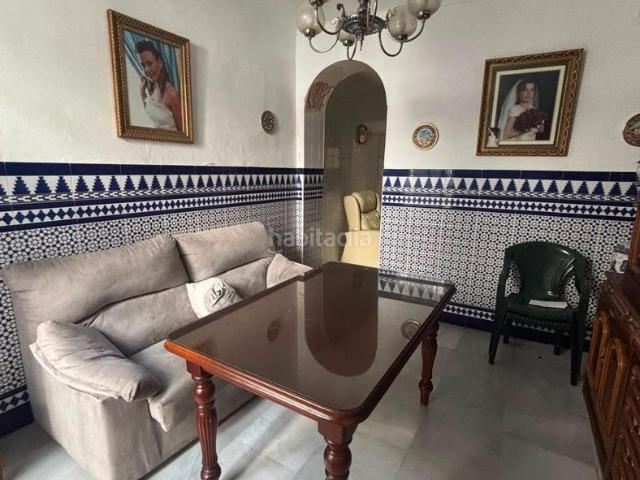 Casa en venta en Paradas. VIVIENDA EN VENTA !. Casas.