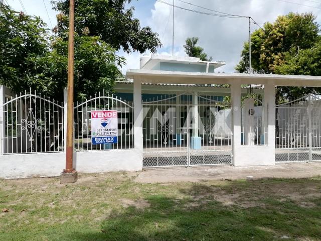 CASA EN VENTA EN PARAISO