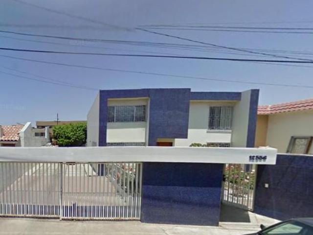 CASA EN VENTA EN PARAISO TIJUANA