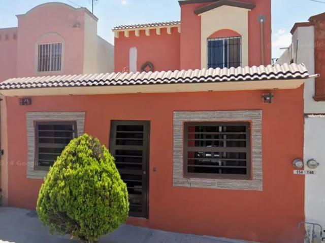 CASA EN VENTA EN PARAJES DE ORIENTE, SALTILLO, COAHUILA