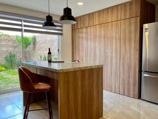 Casa en Venta en Parque Castello en Lomas de Angelopolis desde $2890,000