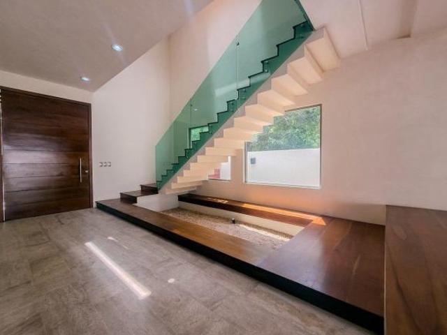 Casa en venta en Parque Central de 4 habitaciones