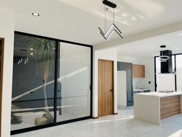 Casa en Venta en Parque Colima, Lomas de Angelópolis