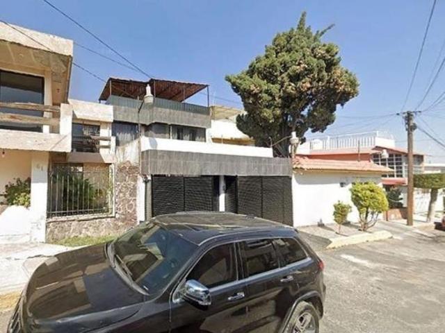 CASA EN VENTA EN PARQUE RESIDENCIAL COACALCO