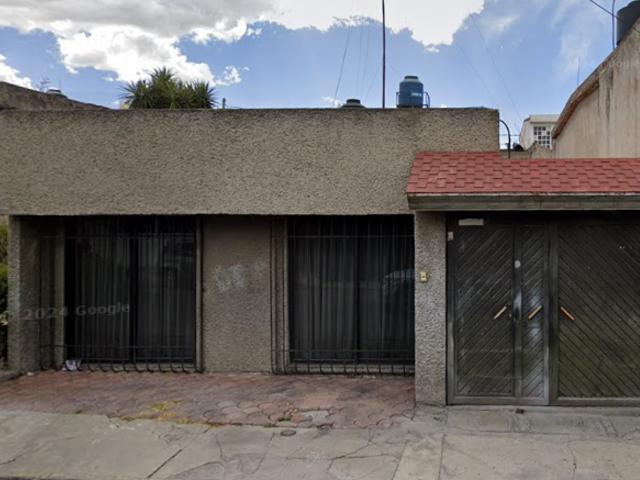 Casa en venta en Parque Residencial Coacalco 1a Sección, Coacalco de Berriozábal, México