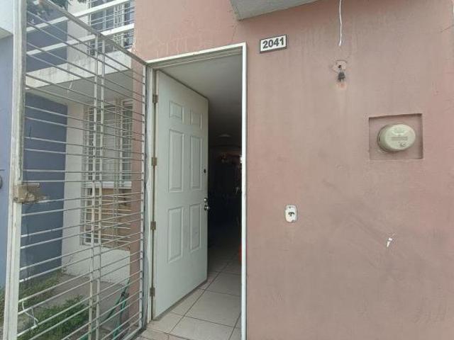 Casa en venta en PARQUES DE TESISTAN III, Zapopan