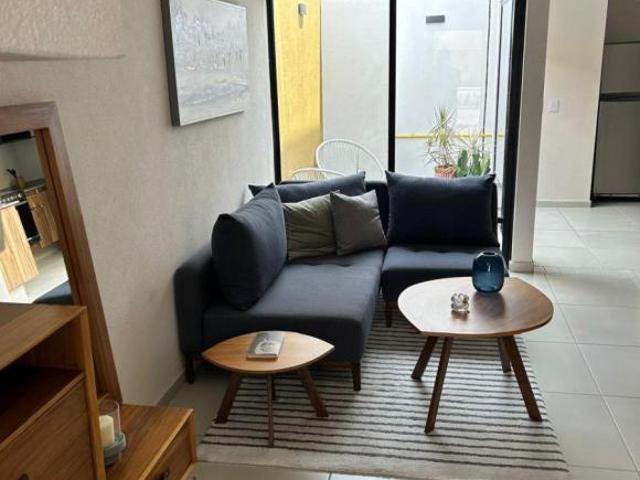 CASA EN VENTA EN PARQUES DEL BOSQUE SEGUNDA SECCION MODELO MAGNOLIA