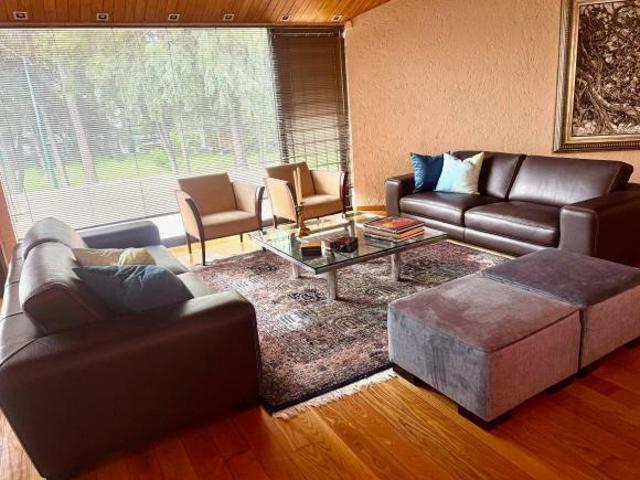 CASA EN VENTA EN PARQUES DEL PEDREGAL