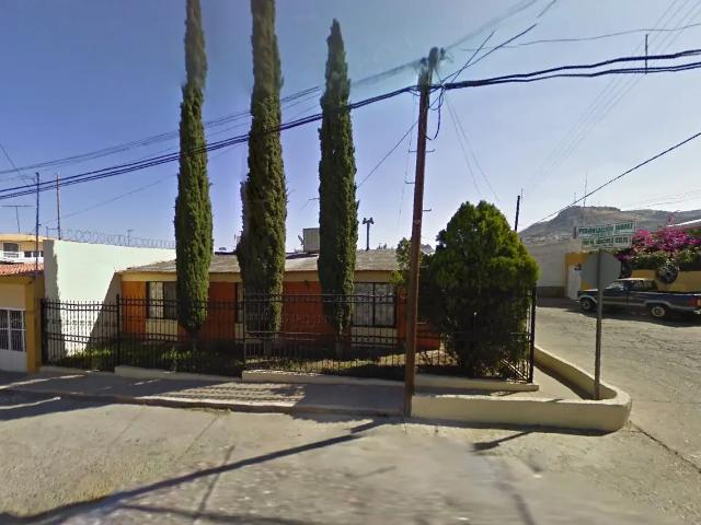 CASA EN VENTA EN PARRAL, CHIH