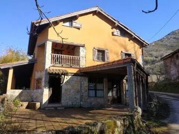 Casa en Venta en Parres