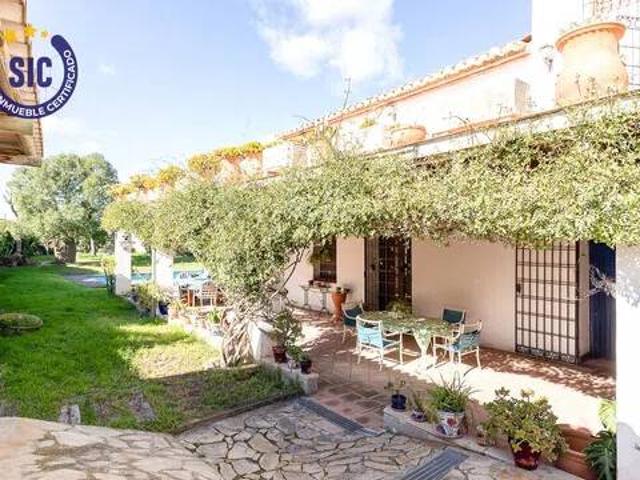 Casa en Venta en Paterna
