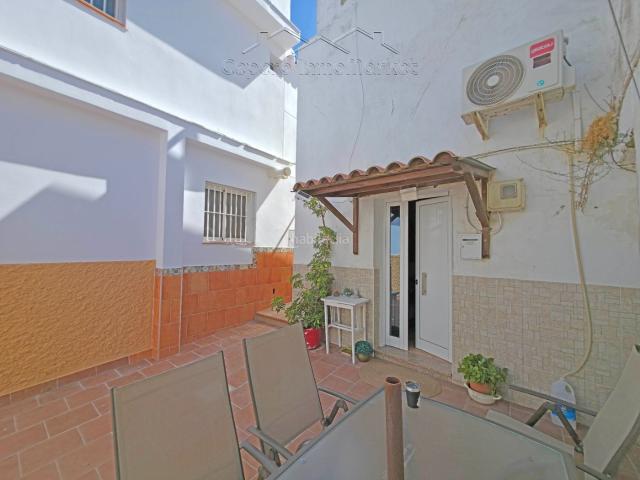 Casa en venta en Paterna de Rivera. * O P O R T U N I D A D *. Casas Paterna de.