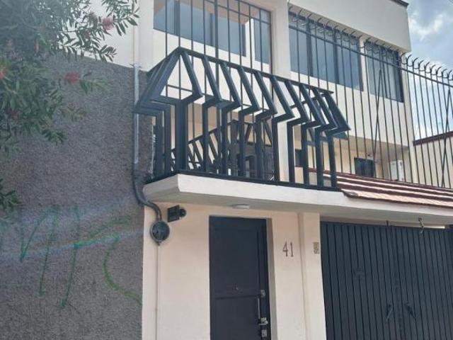 Casa en Venta en Pedregal de Santo Domingo – Excelente Oportunidad de Inversión