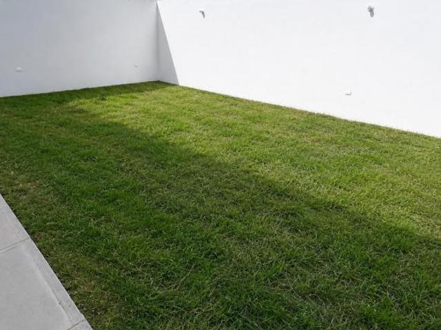 Casa en Venta en Pedregal del Huajuco, Carretera Nacional | Jardín 85 m² + Rooftop
