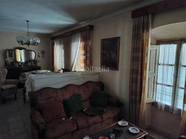 Casa en venta en Pedro Muñoz. SE VENDE VIVIENDA A 50 METROS DEL AYUNTAMIENTO DE PEDRO MUÑOZ. Casas Pedro.
