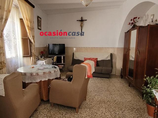 CASA EN VENTA EN PEDROCHE