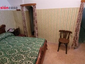 CASA EN VENTA EN PEDROCHE