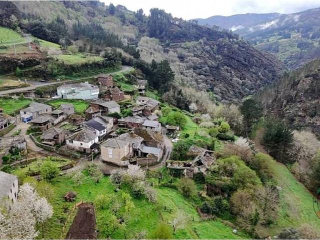 Casa en Venta en Pesoz