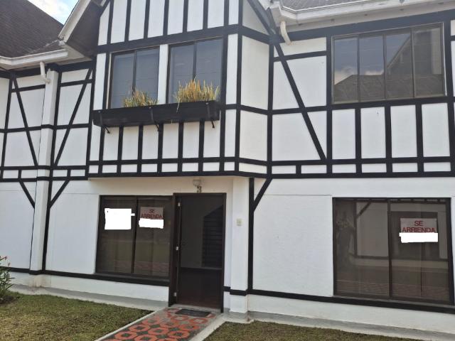 Casa En Venta En Pereira En Popular Modelo V385182