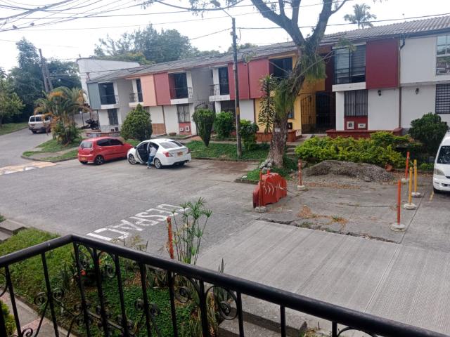 Casa En Venta En Pereira V171000