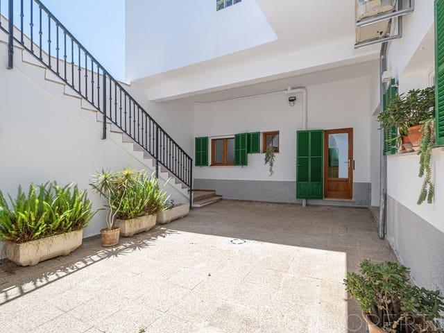 Casa en venta en Petra, Mallorca