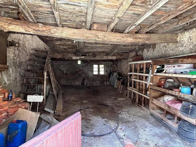 Casa en venta en Peñamellera Alta. Casa de pueblo en venta en HUERGO 5, Parroquias Norte, Siero. Casas Peñamellera.