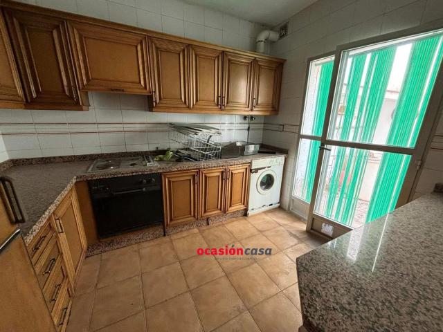 Casa en venta en Peñarroya Pueblonuevo. CASA TIPO DUPLEX EN LA ZONA DEL CAMPO DE FUTBOL. Casas Peñarroya.