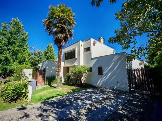 Casa en Venta en Piedra Roja