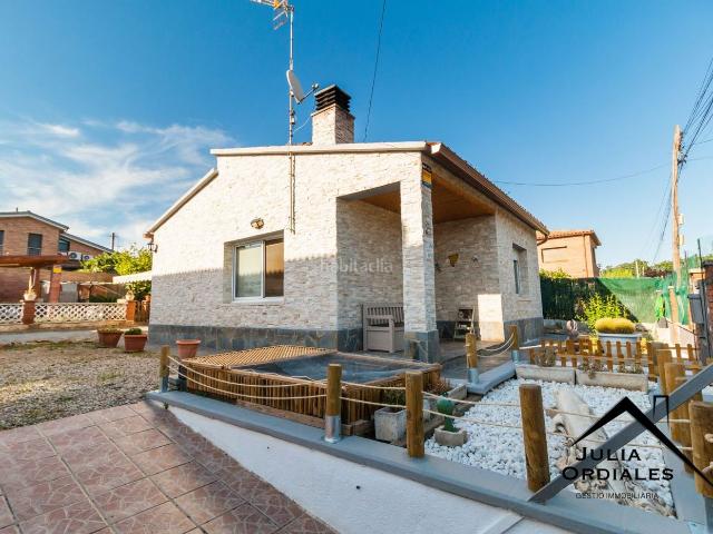 Casa en venta en Piera. Casa en venta en La Plana, 3 dormitorios. Casas.