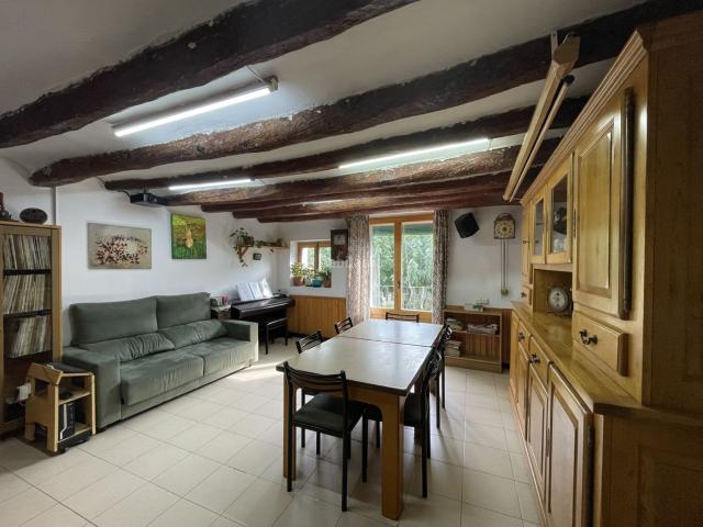 Casa en venta en Piera. Casa en venta en Poble, 5 dormitorios. Casas.