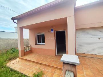 Casa en venta en Piera. CASA INDEPENDIENTE A CUATRO VIENTOS CON GRAN JARDÍN. Casas.