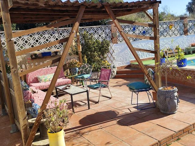 Casa en venta en Piera. Casa Reformada con Jardín y Piscina en Urbanización de Piera. Casas.