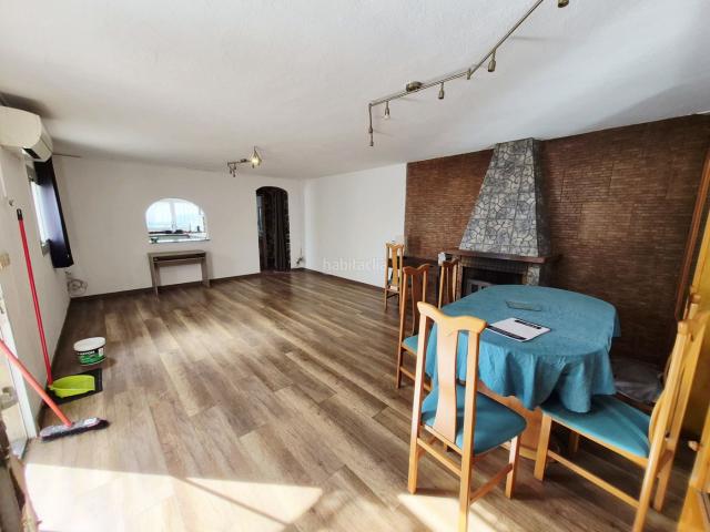 Casa en venta en Piera. Casas.