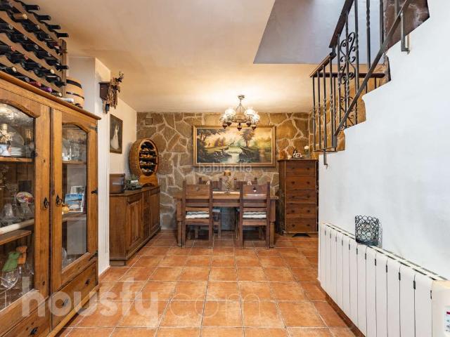 Casa en venta en Piera. Casas.