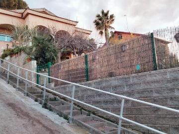 Casa en venta en Piera. Casas.
