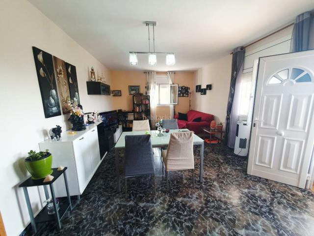 Casa en venta en Piera. Casas.
