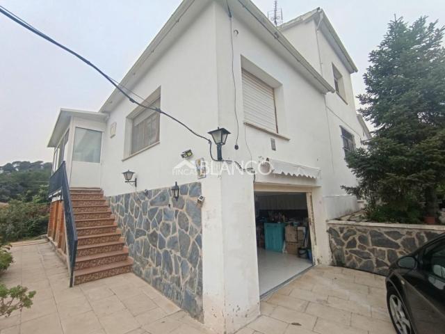 Casa en venta en Piera. ESPECTACULAR CASA EN CAN MARTÍ. Casas.
