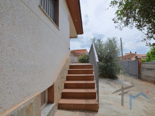 Casa en venta en Piera. Vivienda Aislada 5 habitaciones Venta Piera. Casas.
