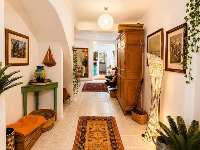 Casa en venta en Piles. Impresionante vivienda en pleno corazón de Piles. Casas.