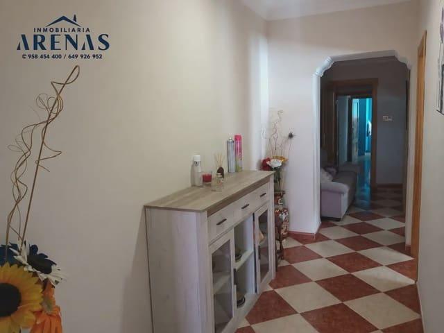 Casa en venta en Pinos Puente, Granada