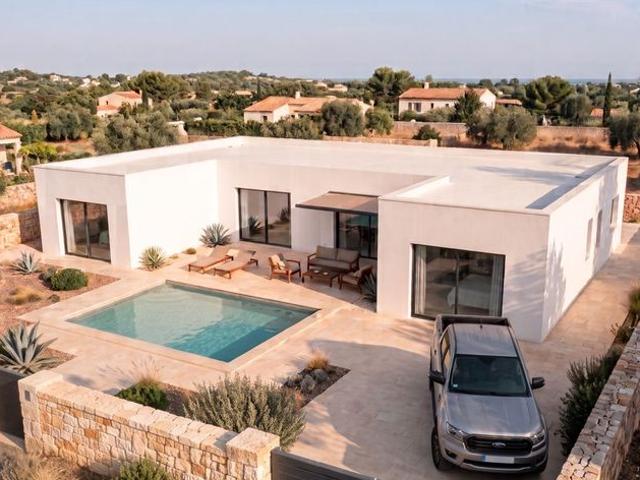 Casa en venta en Pinoso, Alicante