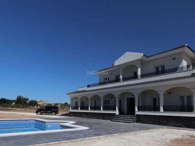 Casa en venta en Pinoso. Casas.