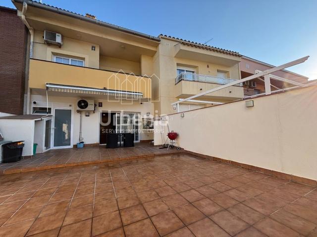 Casa en venta en Pineda de Mar, Poblenou. Fantástica casa en Pineda de Mar, en segunda línea de mar!. Casas Pineda de.