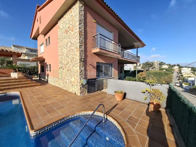 Casa en venta en Pineda de Mar, Pinemar. CASA ESPECTACULAR A CAN CORNET. Casas Pineda de.
