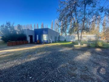 Casa en venta en Pirque con gran Terreno